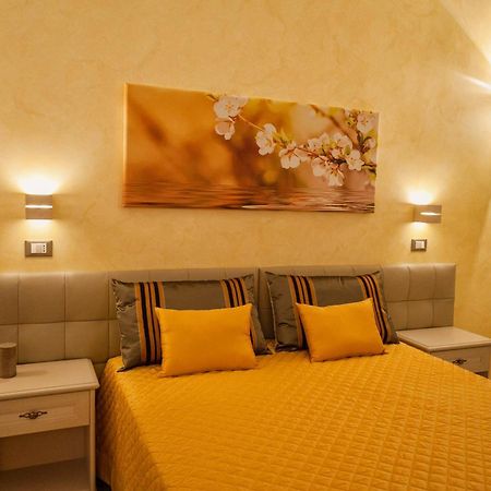 Le Radici Hotel อุจจาโน ลาเคียซา ภายนอก รูปภาพ