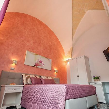 Le Radici Hotel อุจจาโน ลาเคียซา ภายนอก รูปภาพ