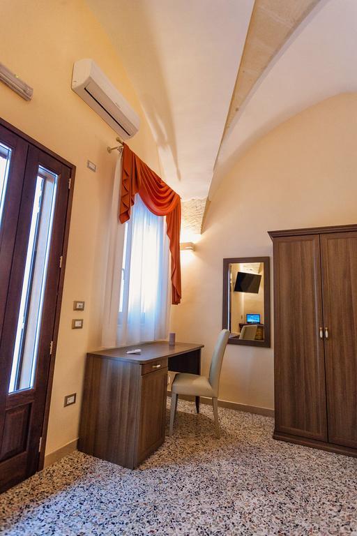 Le Radici Hotel อุจจาโน ลาเคียซา ภายนอก รูปภาพ
