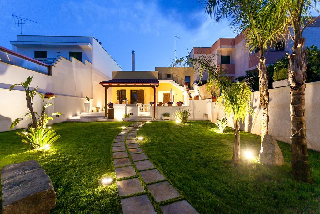 Le Radici Hotel อุจจาโน ลาเคียซา ภายนอก รูปภาพ